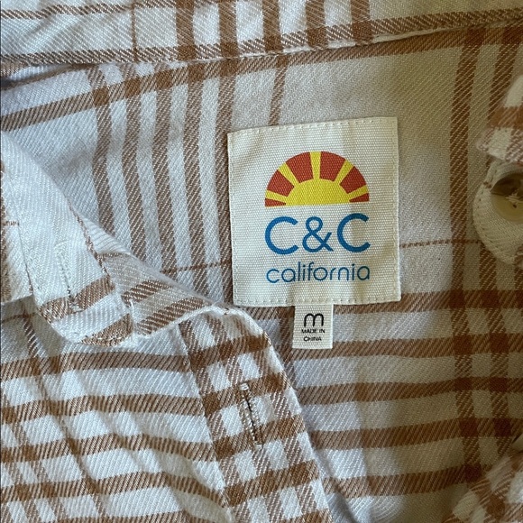 (2) C&C California Fall Plaid Button Down & Gauzy Cotton Top Bundle - Picture 5 of 10
